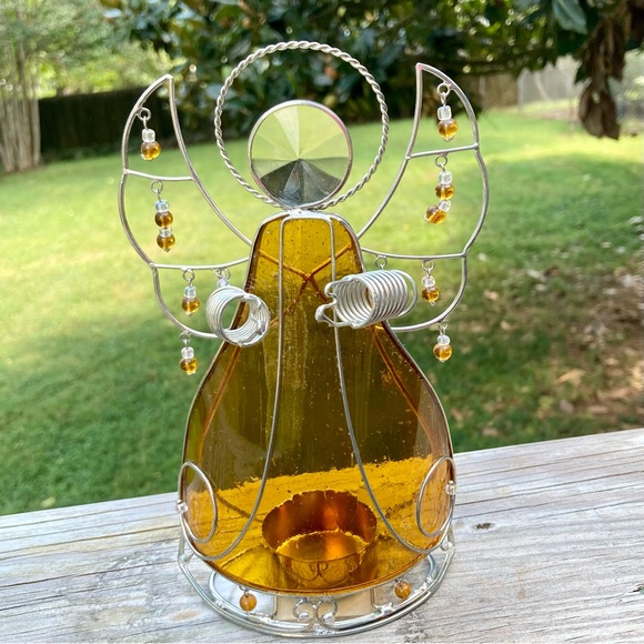 BED BATH and BEYOND Vintage Tealight Candle Stained Glass Angel Amber 7.5 inches - Picture 2 of 11